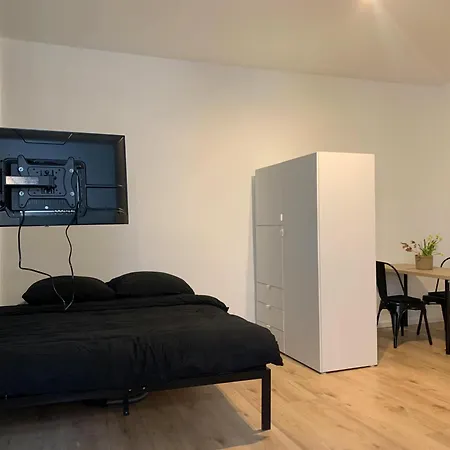 Perla Bratislavy Samostatne Odbavenie Appartement *