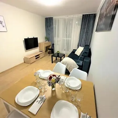 Perla Bratislavy Samostatne Odbavenie Appartement *