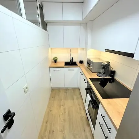 Perla Bratislavy Samostatne Odbavenie Appartement Bratislava