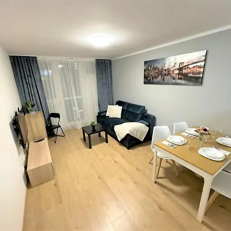 Perla Bratislavy Samostatne Odbavenie Appartement