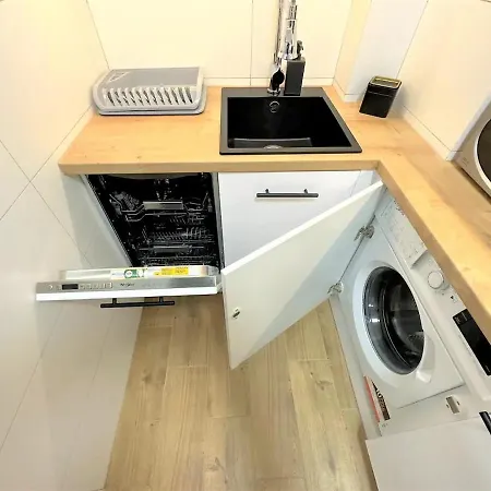 Appartement Perla Bratislavy Samostatne Odbavenie *